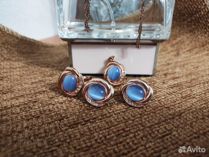 Комплект бижутерии СССР