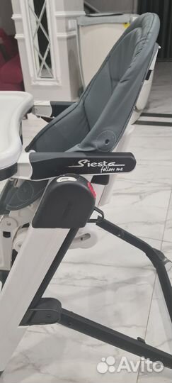 Стульчик для кормления Peg Perego Siesta Follow me