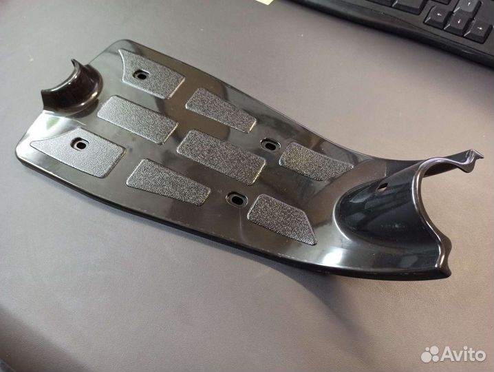 Накладка пластиковая на Колхозник