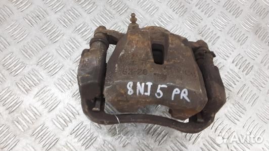 Суппорт тормозной передний правый toyota RAV 4 ZSA