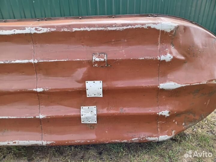 Лодка Романтика-2