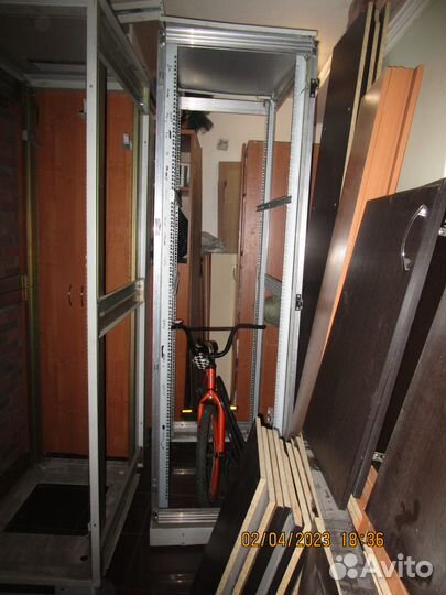 Серверная стойка 42 un