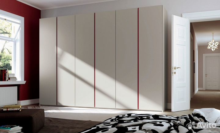 Шкаф распашной