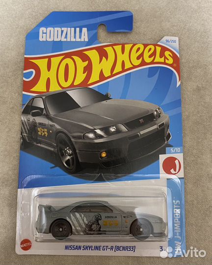 Hot Wheels Nissan GT-R (R33) Godzilla