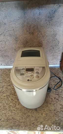 Хлебопечка LG