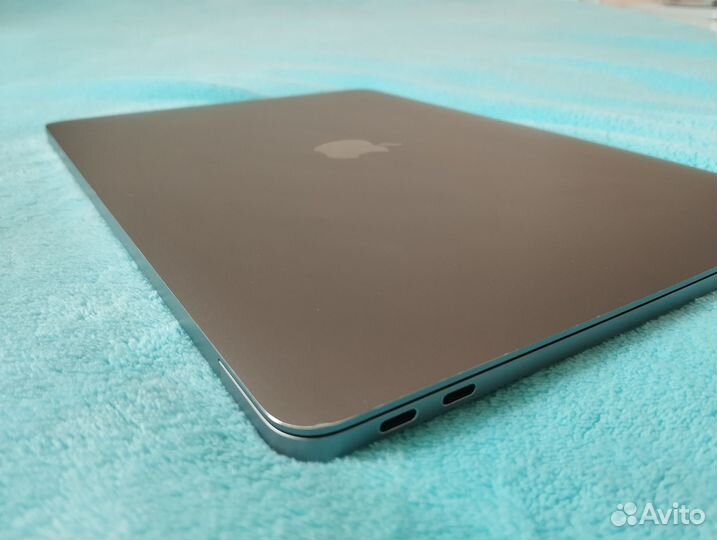 MacBook Pro 13 Retina 2018