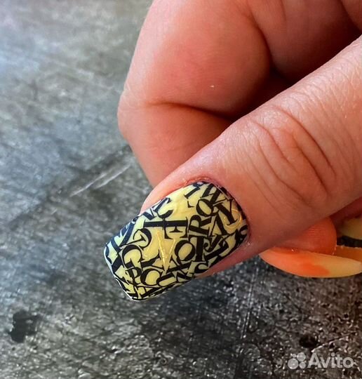 Маникюр, наращивание ногтей