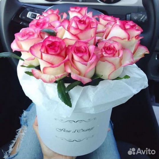 Живые цветы букеты розы с доставкой