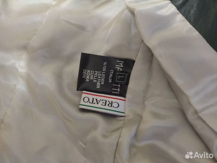 Продам класический теплый шерстяной костюм