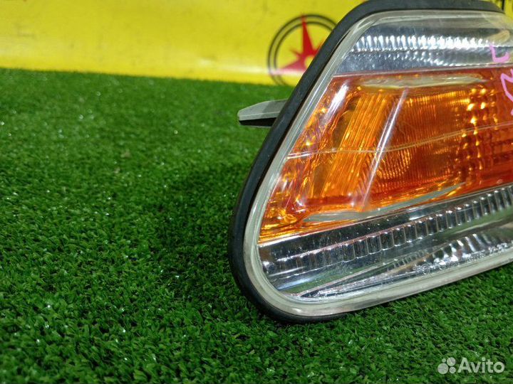 Габарит правый Toyota Markii JZX100 1JZ-GE 1998