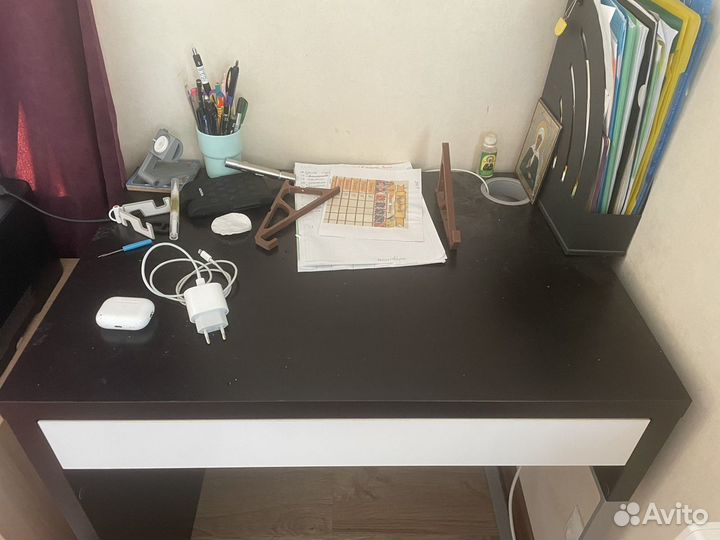 Письменный стол IKEA микке бу черный