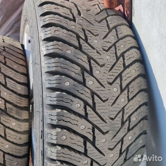 Nokian Tyres Hakkapeliitta 8 205/55 R16