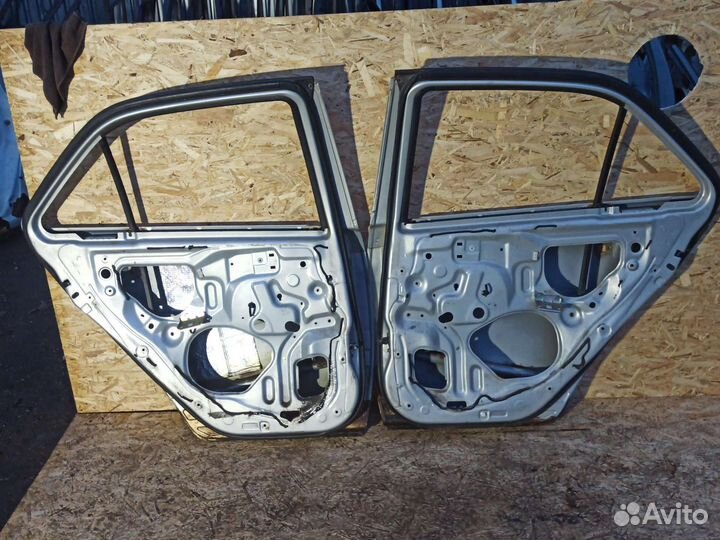 Дверь задняя левая geely мк
