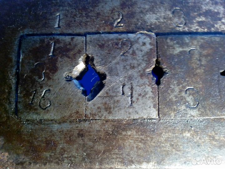 Универсальный плашкодежатель с 4- мя лерками