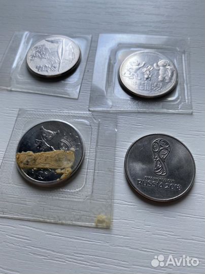 Монеты 25 рублей сочи