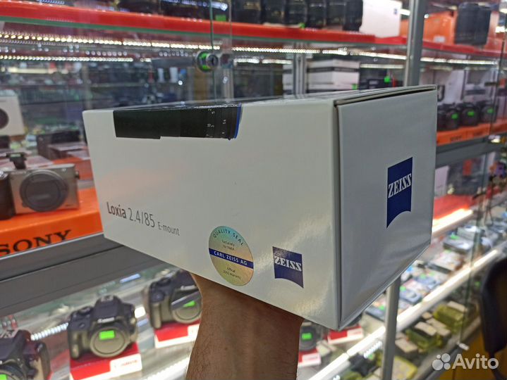 Zeiss Loxia 2.4/85 для Sony E-Mount