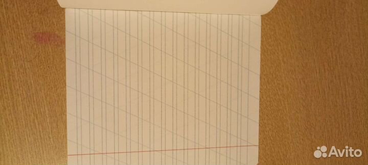 Тетради в клетку, косая линия