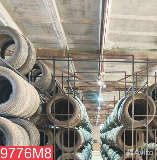 Dunlop Grandtrek SJ8 215/45 R17 85P