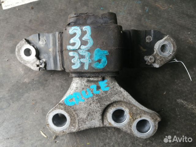Подушка двигателя Chevrolet Cruze