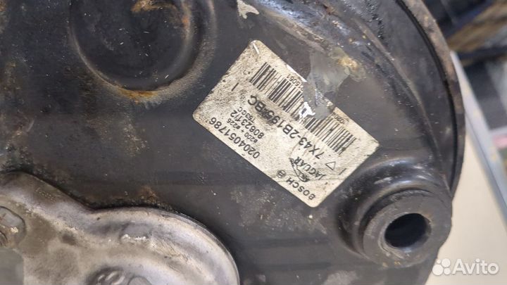 Цилиндр тормозной главный Jaguar X-type, 2008