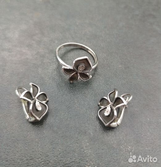 Шикарный, нежный комплект серебро с бриллиантами