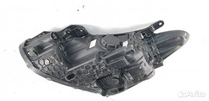 Фара правая Hyundai Santa Fe 3 2012