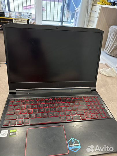 Acer nitro 5 i5-10300h gtx 1650Ti