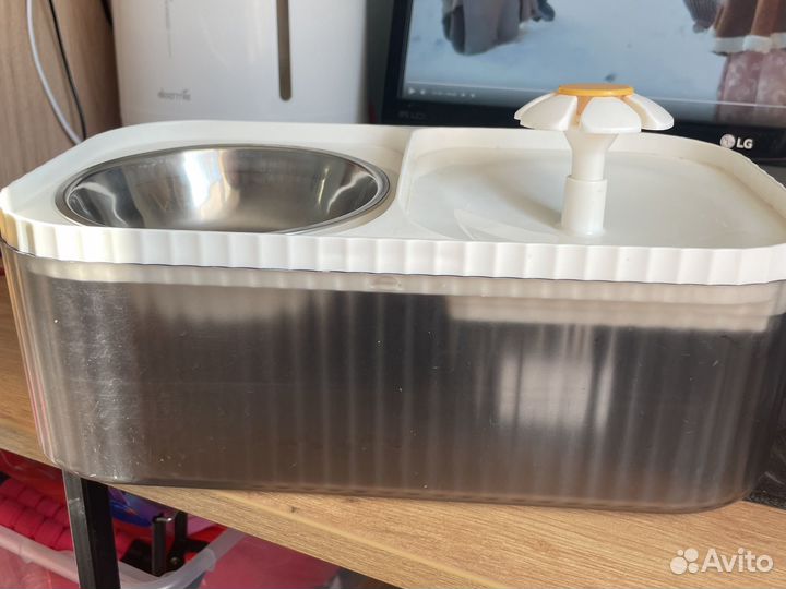 Питьевой фонтанчик для животных