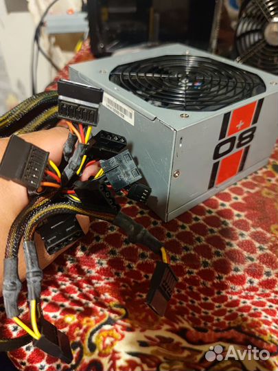Aerocool e80-600. 600W 80+