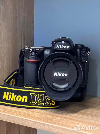 Зеркальный фотоаппарат nikon d2Xs