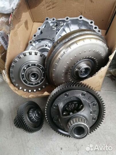 Вариатор Jf011e в разобранном состоянии