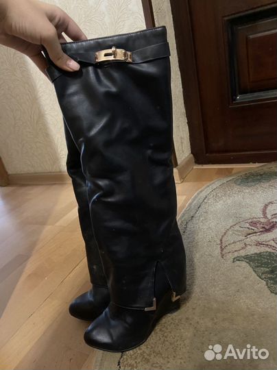 Сапоги дживанши Givenchy