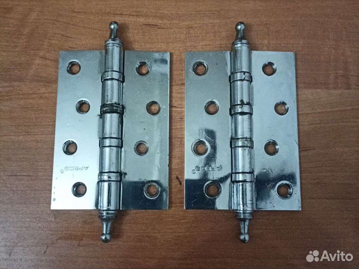 Петли для дверей