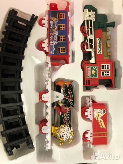 Поезд новогодний под елку железная дорога