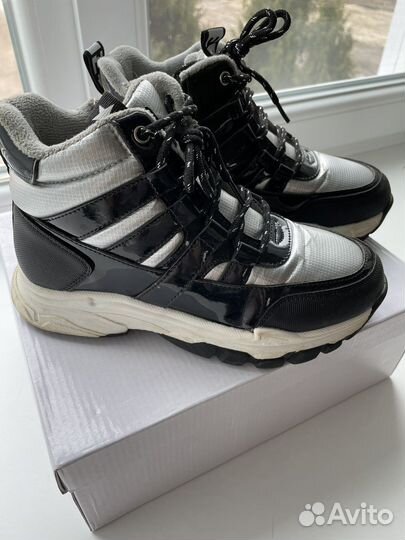 Ботинки демисезонные для девочки 36