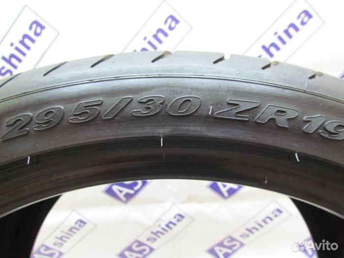 Pirelli P Zero 295/30 R19 81H