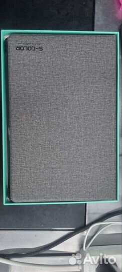 Планшет с клавиатурой и стилусом