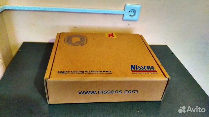 Радиатор печки на Ford и Mazda (Nissens 71770)
