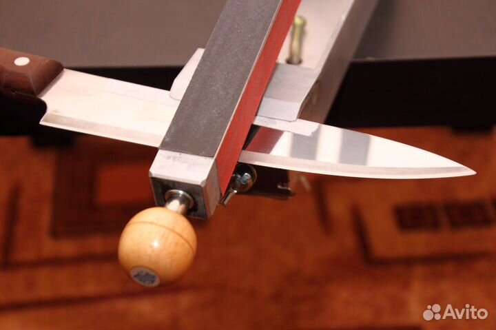 Точилка для ножей, ножниц, топоров, сверл. Гриндер