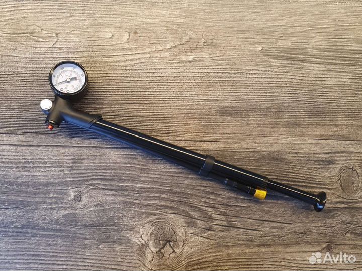 Насос для вилок и амортизаторов, высокого давления