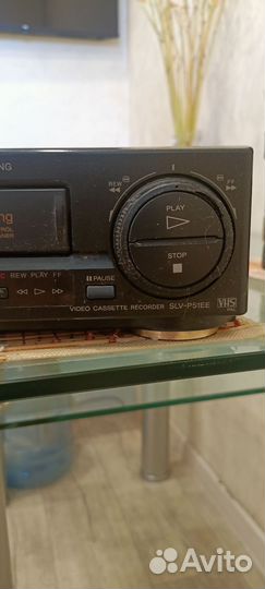 Видеомагнитофон sony