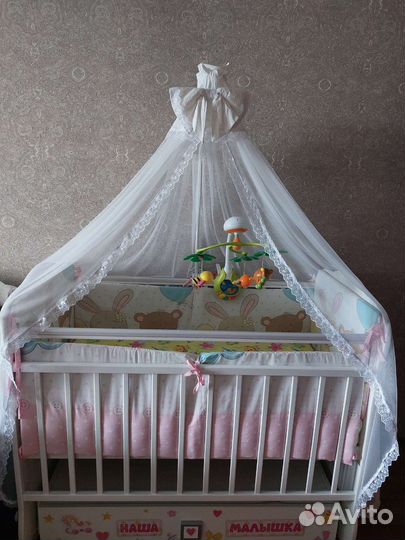 Кровать с балдахином