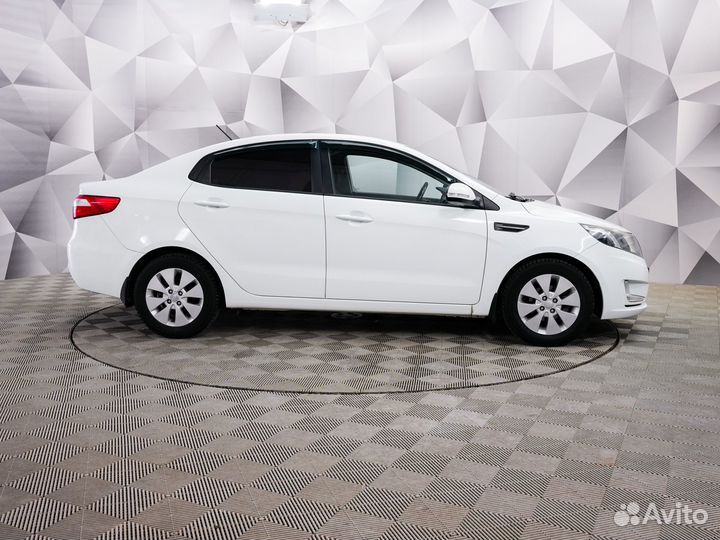 Kia Rio 1.6 МТ, 2015, 118 000 км