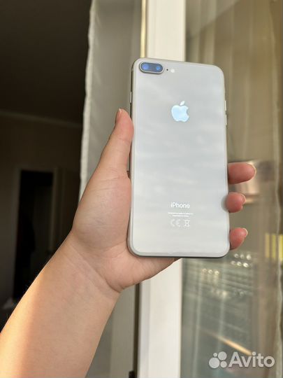Телефон iPhone 8 plus