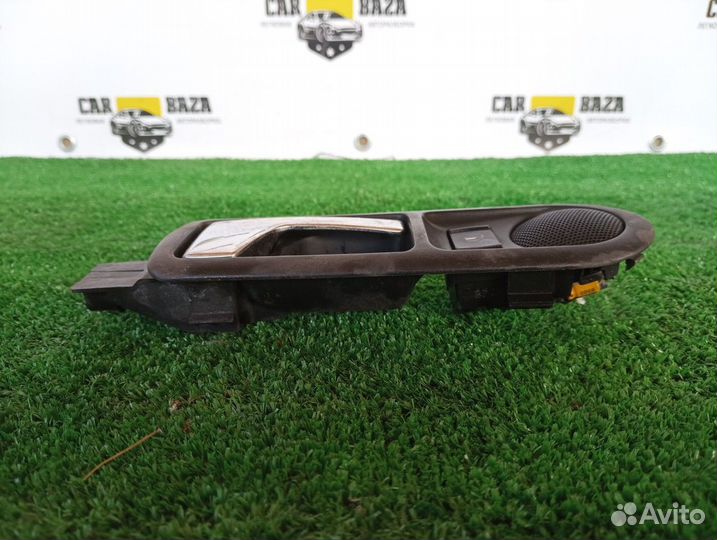 Ручка двери внутренняя задняя правая R