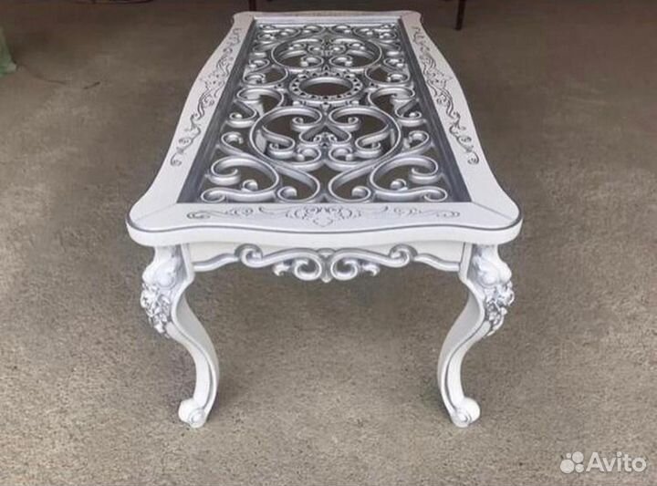 Журнальный стол Маркиза