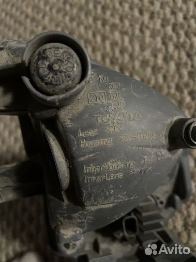 Противотуманная фара птф правая Toyota Rav-4 2015