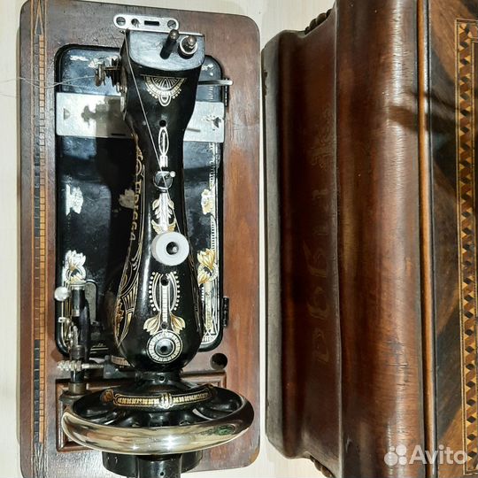 Швейная машина