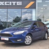 Ford Focus 1.6 AMT, 2015, 106 700 км, с пробегом, цена 1 049 000 руб.