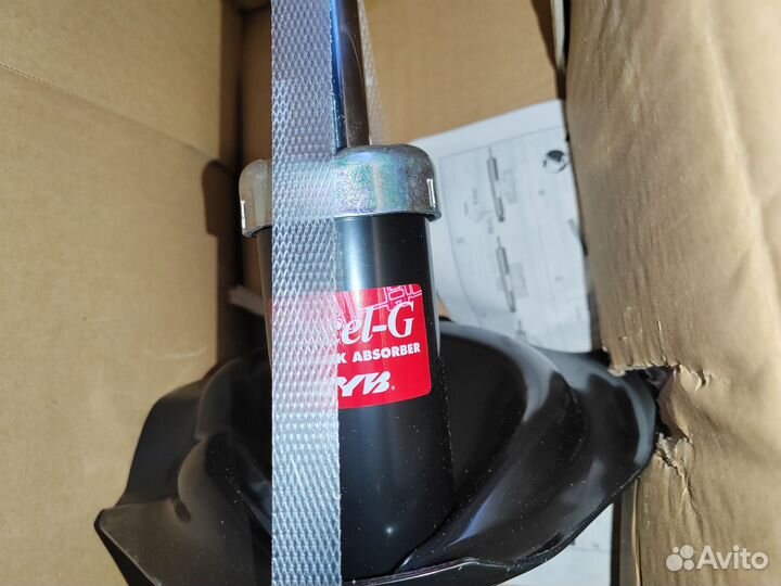 Стойки передние лансер 10 новые